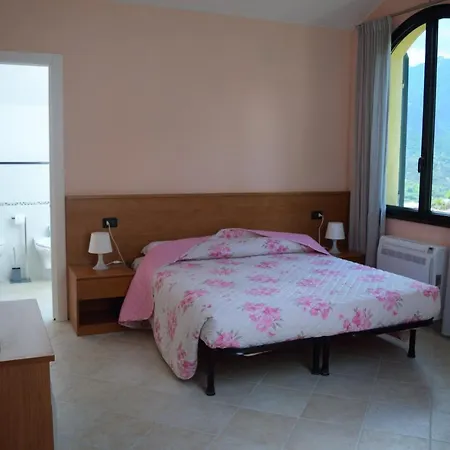 Ca De Magi E 3* Tovo San Giacomo