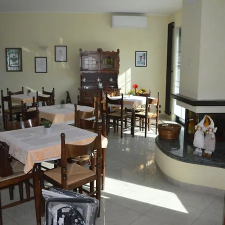 Ca De Magi E Nocleg ze śniadaniem Tovo San Giacomo